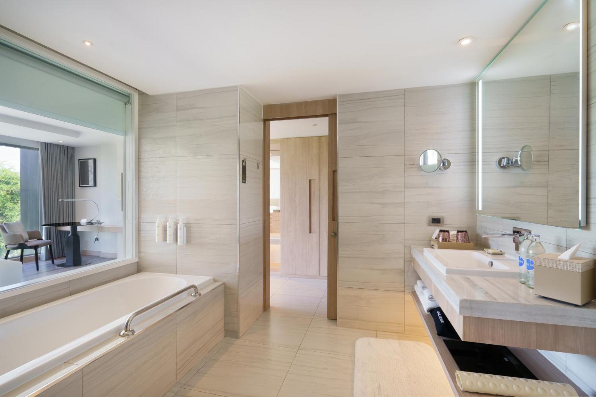 Hotel Courtyard By Marriott North Pattaya Exterior foto